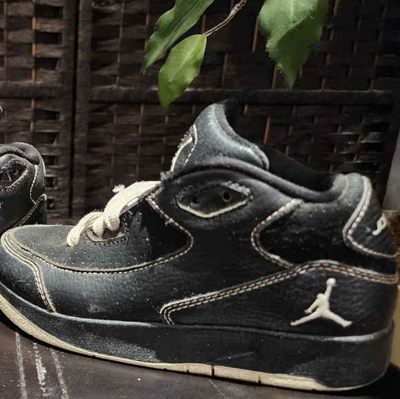 Jordan high top shoes - Picture 5 of 9